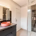 Olympe By Kleidos, 4p, Rue Calme, Centre Historique, Proche Gare Apartment *
