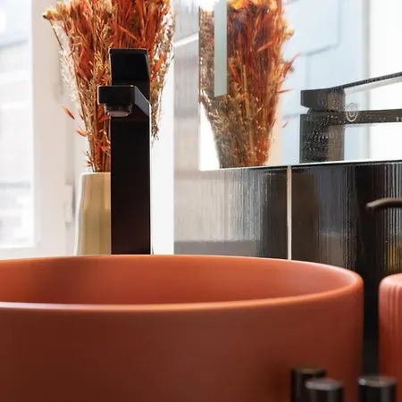 Apartment Olympe By Kleidos, 4p, Rue Calme, Centre Historique, Proche Gare Rouen