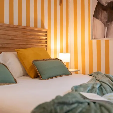 Apartment Olympe By Kleidos, 4p, Rue Calme, Centre Historique, Proche Gare *